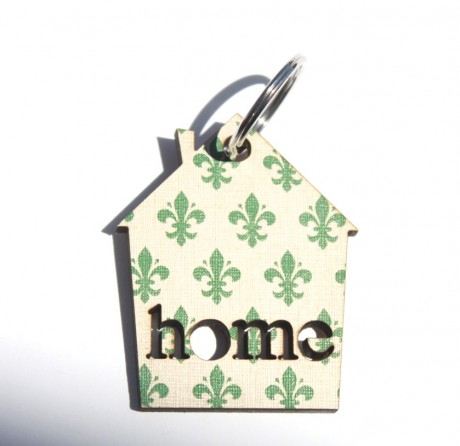 Green club symbol keychain-Home